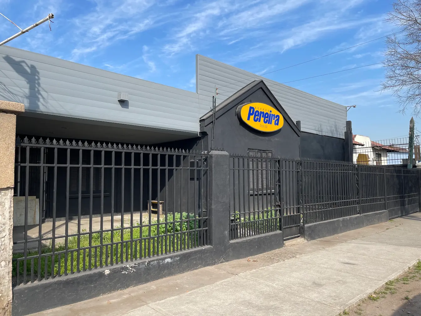 Fachada de Aceros Pereira